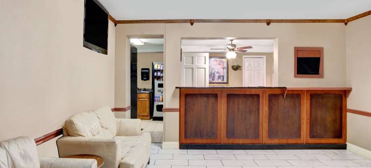 西孟斐斯温德姆速8酒店(Super 8 by Wyndham West Memphis)图片