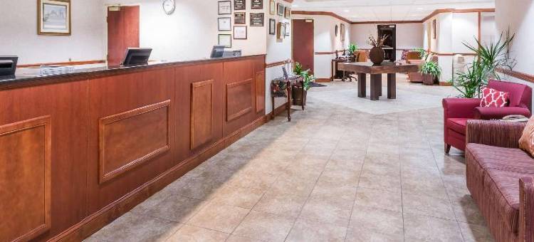 西艾叙莉套房酒店(Clarion Pointe Charleston - West Ashley)图片