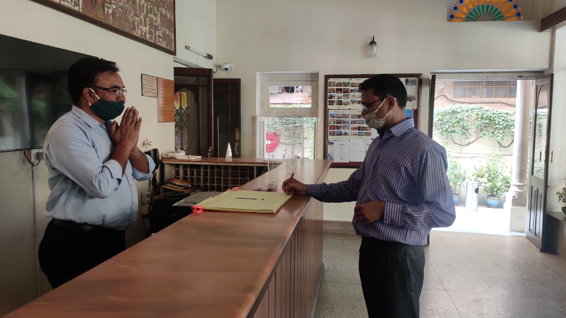 Hotel Arya Niwas Over view