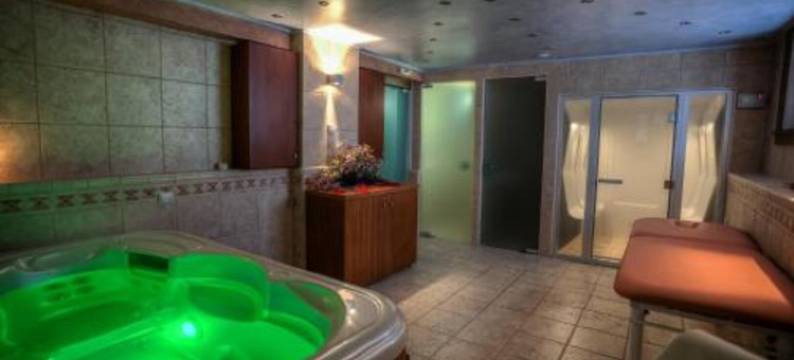 尼姆菲斯酒店(Nymfes Hotel)图片