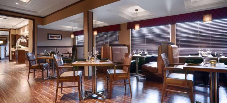 丹纳姆贝斯特韦斯特精品酒店及套房(Best Western Premier Denham Inn  Suites)图片