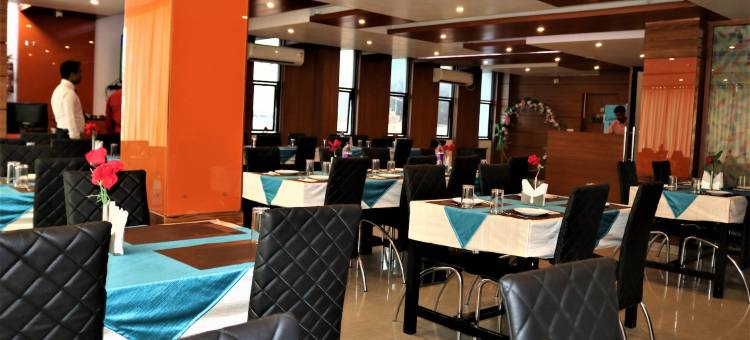 维什那维高地酒店(Hotel Vaishnavi Heights)图片