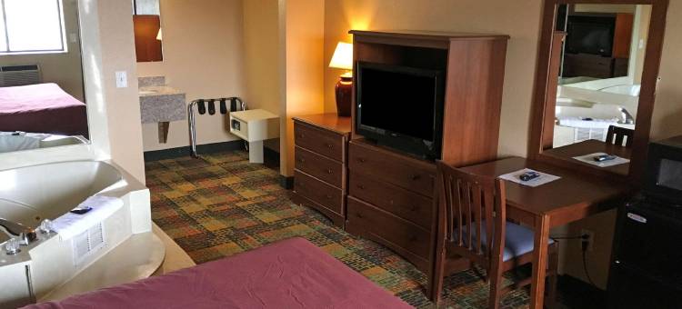 底特律利沃尼亚美洲最佳价值酒店(Americas Best Value Inn-Livonia/Detroit)图片