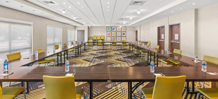 智选假日套房酒店柳树(Holiday Inn Express & Suites WILLOWS by IHG)图片