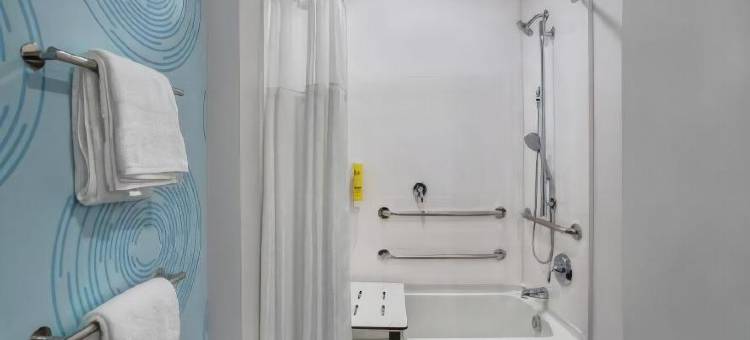 威斯康星斯托顿希尔顿Tru酒店(Tru by Hilton Stoughton)图片