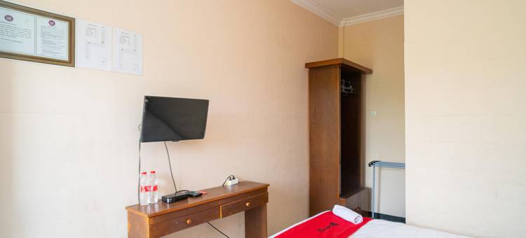 RedDoorz Plus Syariah at Lotus Hotel Bojonegoro图片