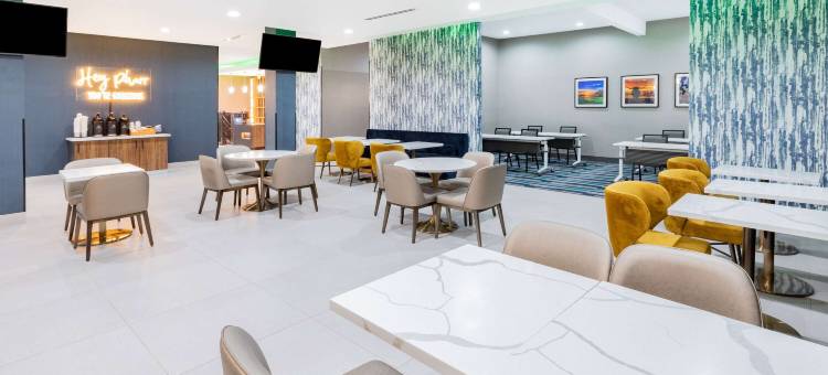 法尔 RGV 医学中心拉昆塔温德姆套房酒店(La Quinta Inn & Suites by Wyndham Pharr Rgv Medical Center)图片