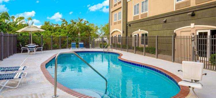 锡布灵拉昆塔温德姆套房酒店(La Quinta Inn & Suites by Wyndham Sebring)图片