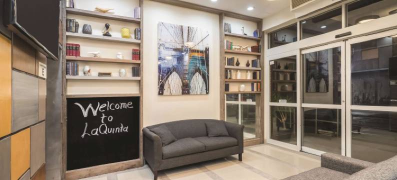 布鲁克林市中心拉昆塔温德姆套房酒店(La Quinta Inn & Suites by Wyndham Brooklyn Downtown)图片