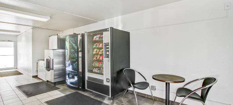 格林贝6号汽车旅馆(Motel 6 Green Bay, WI)图片