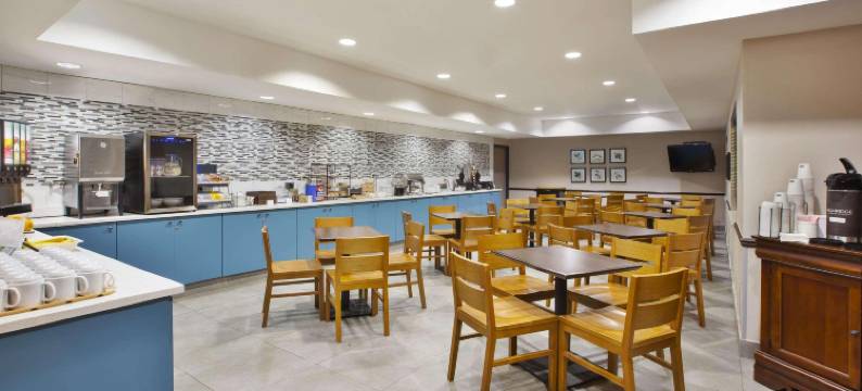 大急流城丽怡酒店(Country Inn & Suites by Radisson, Big Rapids, MI)图片