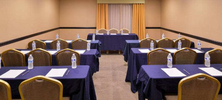 奇诺岗万怡酒店(Courtyard Chino Hills)图片