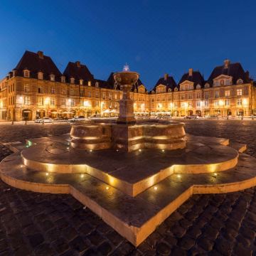 基里亚德查尔勒维勒梅兹尔酒店(Kyriad Charleville Mezieres)图片