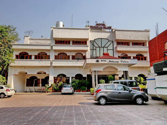 Hotel Maharaja Palace