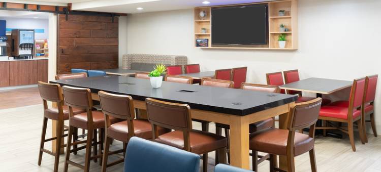 Holiday Inn Express 罗切斯特 - 希腊(Holiday Inn Express Rochester - Greece)图片
