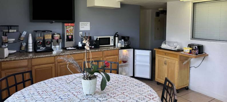 格罗夫斯亚瑟港美洲最佳价值套房酒店(Americas Best Value Inn & Suites-Groves/Port Arthur)图片