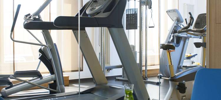 柏林米特区查理检查哨诺翰精选酒店(NH Collection Berlin Mitte)图片