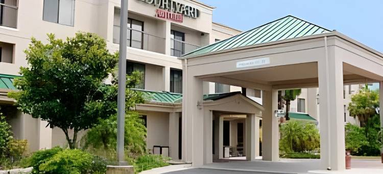 坦帕布兰登万怡酒店(Courtyard Tampa Brandon)图片