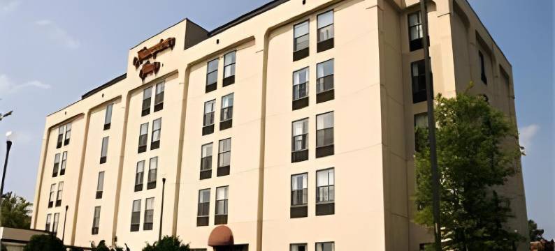 希尔顿欢朋酒店-亨德森(Hampton Inn Henderson-I-85)图片