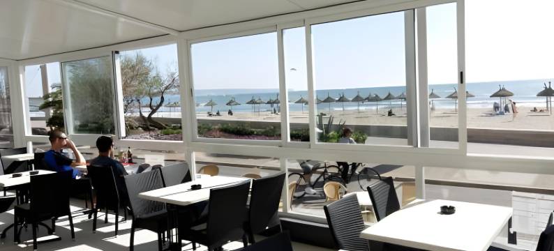 绍洛海滩酒店图片