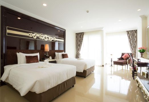 LK Celestite Hotel Overview