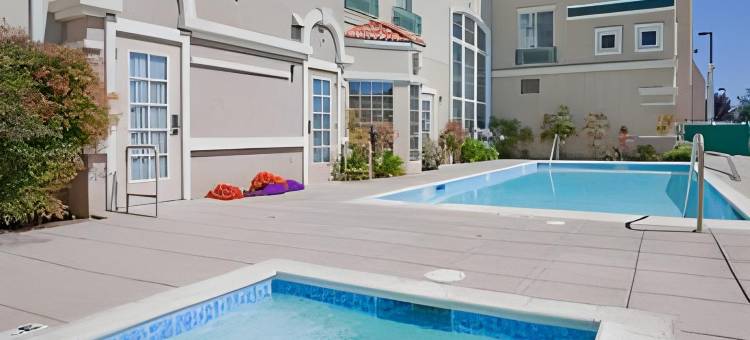 Staybridge Suites 硅谷的米尔皮塔斯(Staybridge Suites Silicon Valley-Milpitas)图片