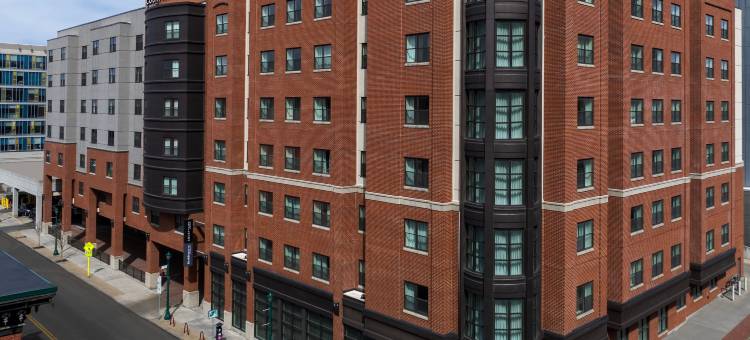 Courtyard Syracuse Downtown at Armory Square图片