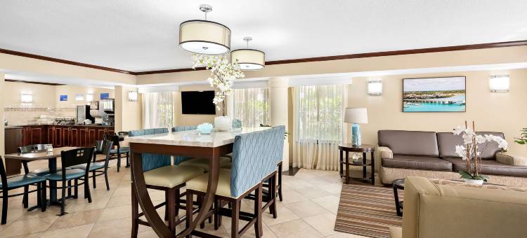 沿岸贝斯特韦斯特酒店(Best Western Intracoastal Inn)图片