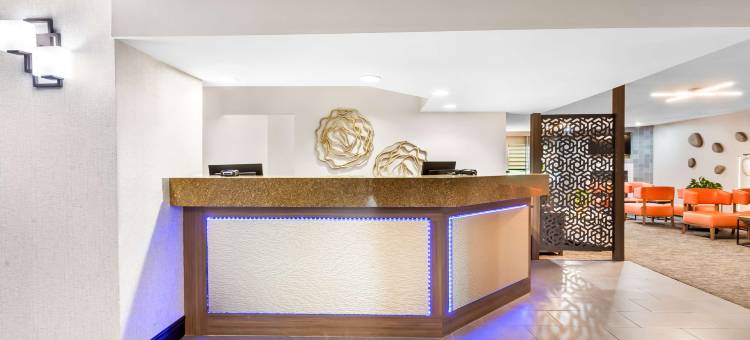 奥斯威戈贝斯特韦斯特酒店(Best Western Oswego Hotel)图片