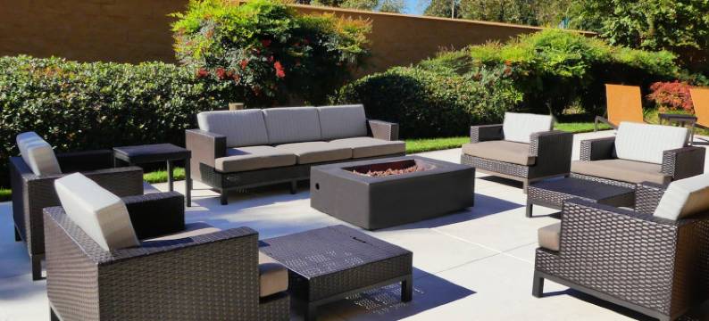 切萨皮克绿蔷薇万怡酒店(Courtyard Chesapeake Greenbrier)图片