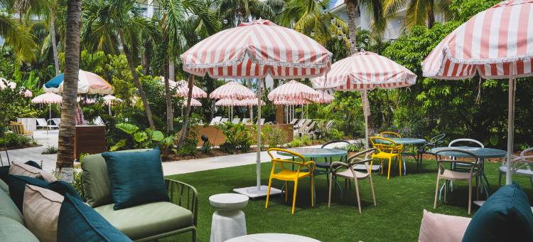 开曼群岛七英里海滩希尔顿欢朋酒店(Hampton by Hilton Grand Cayman Seven Mile Beach)图片