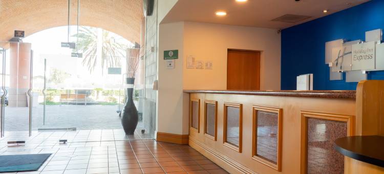 巴希奥希劳机场智选假日酒店(Holiday Inn Express Silao-Aeropuerto Bajio)图片