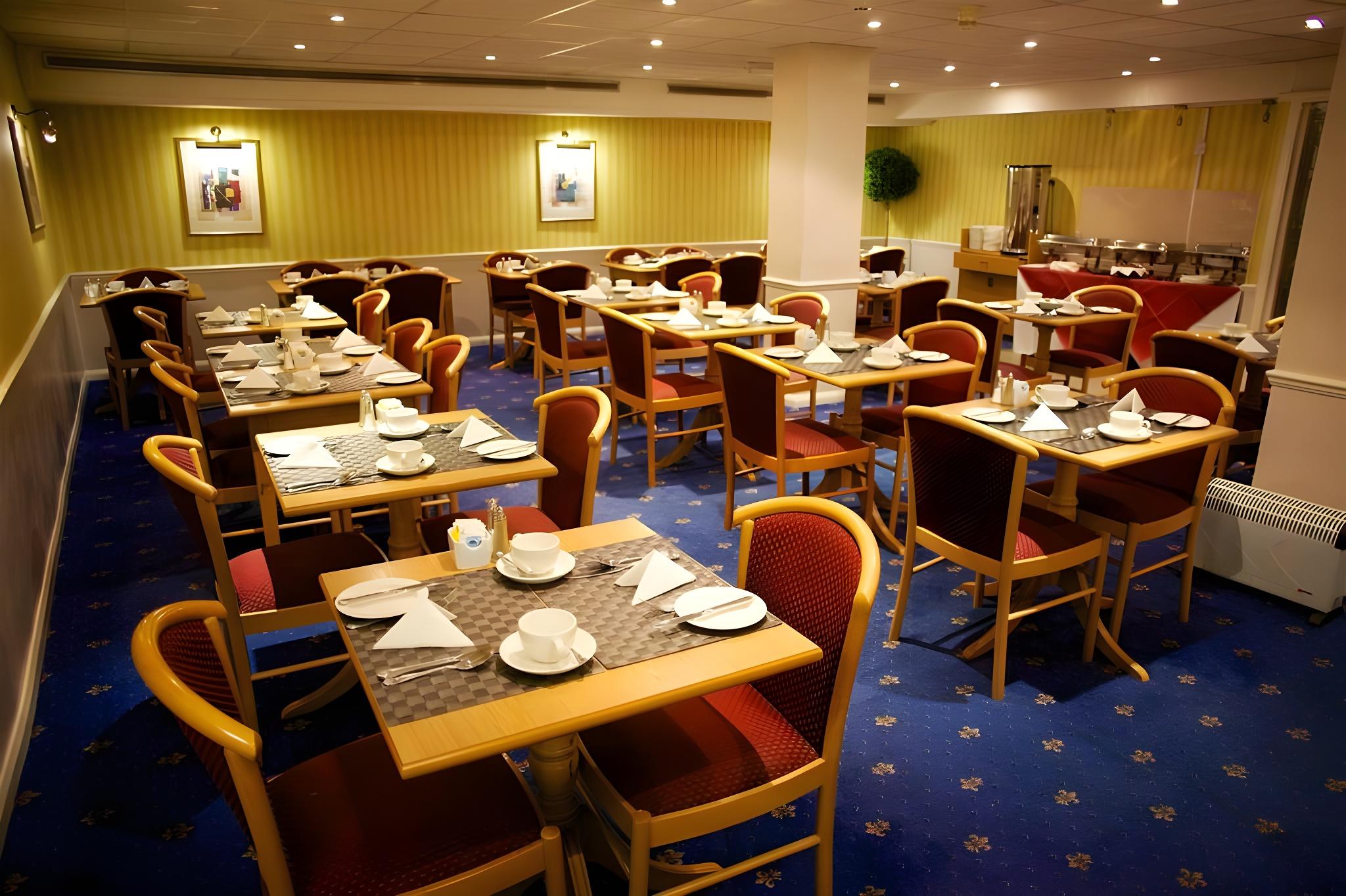 Quality Hotel Hampstead Hotel Overview