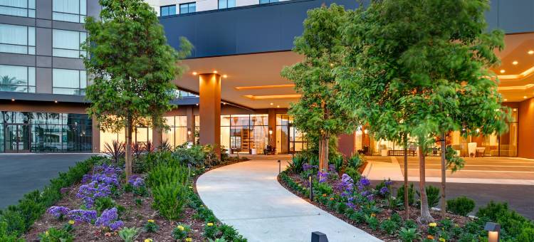 加利福尼亚阿纳海姆希尔顿惠庭套房度假村(Home2 Suites by Hilton Anaheim Resort)图片