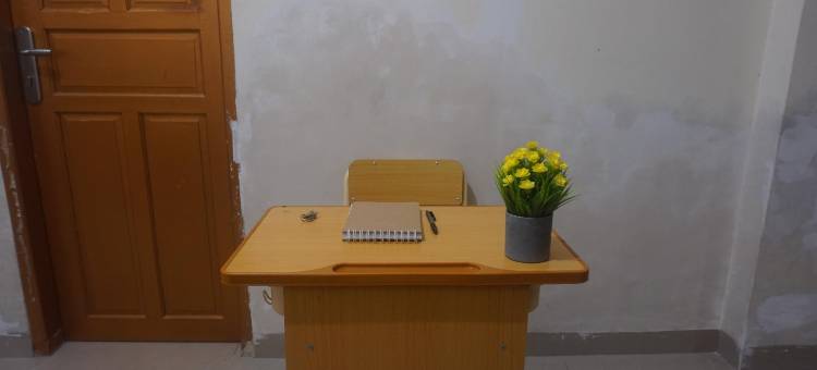 O 帕克达兰宿舍靠近现代庄园(Hotel O Kost Pak Dahlan Near Modern Estate)图片