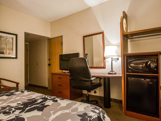 舒眠酒店佩勒姆橡树山