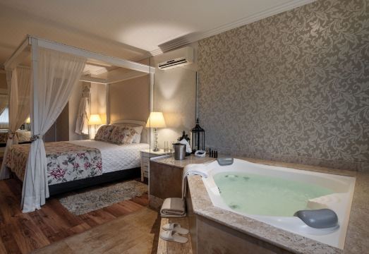 Hotel Alpestre Hotel Overview