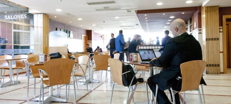 泽尼特洛格罗尼奥酒店(Zenit Logroño)图片