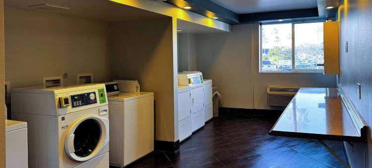 卡森Studio 6，加利福尼亚(Studio 6 Carson, CA)图片