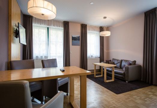 Studio Apartment on Turracherhohe Near Lake Hotel Overview