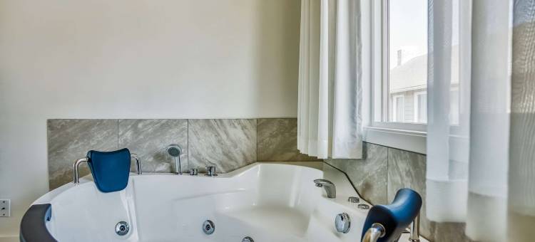 克拉丽奥瑟夫德度假酒店(Clarion Inn Surfrider Resort)图片