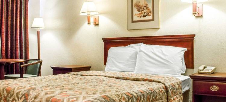 温斯洛I-40罗德威酒店(Rodeway Inn Winslow I-40)图片