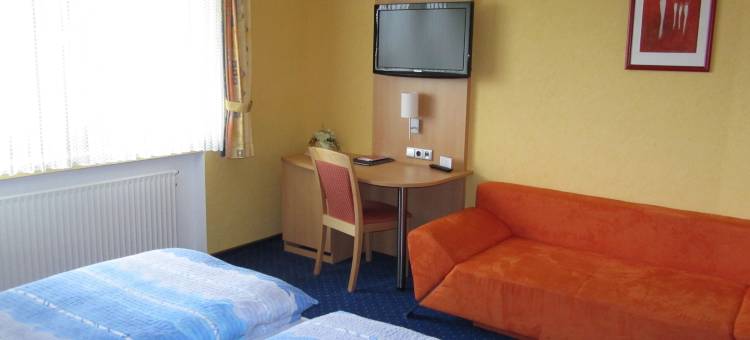 波尔纽博格雷斯酒店(Hotel Zur Burg Nürburg)图片