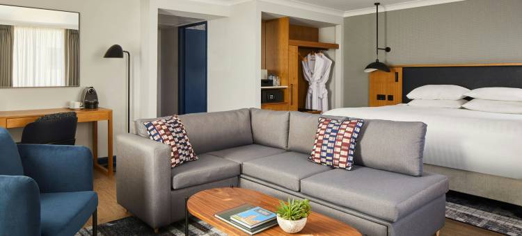 爱丁堡荷里路德万豪酒店(Edinburgh Marriott Hotel Holyrood)图片