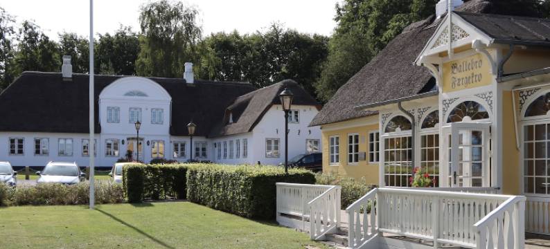 巴勒布罗渡口旅馆(Ballebro Færgekro)图片