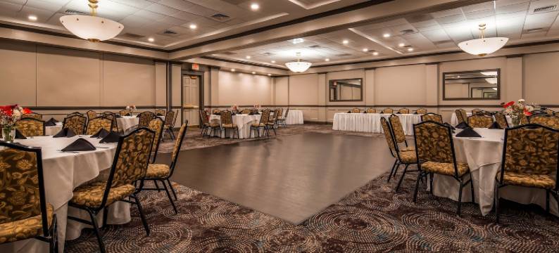 亚当斯贝斯特韦斯特酒店(Best Western Adams Inn Quincy-Boston)图片