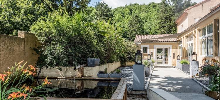 洛吉斯酒店 - 白色小屋,附设小酒馆(Logis Hôtel la Magnanerie - Côté Bistro)图片