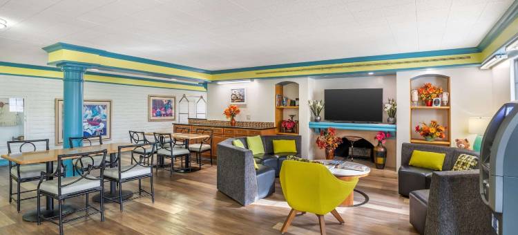 伊克诺旅馆里士满-北切斯特菲尔德(Econo Lodge Richmond-North Chesterfield)图片