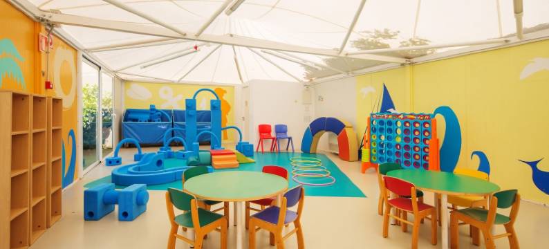 波里恩提亚蓝港俱乐部水疗度假村(PortBlue Club Pollentia Resort & Spa)图片