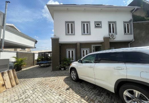 Coco Luxury Apartment Hotel Overview